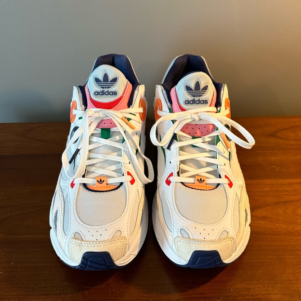 Adidas Astir Bliss Orange/Cloud White/Green 2022 - women’s size 11